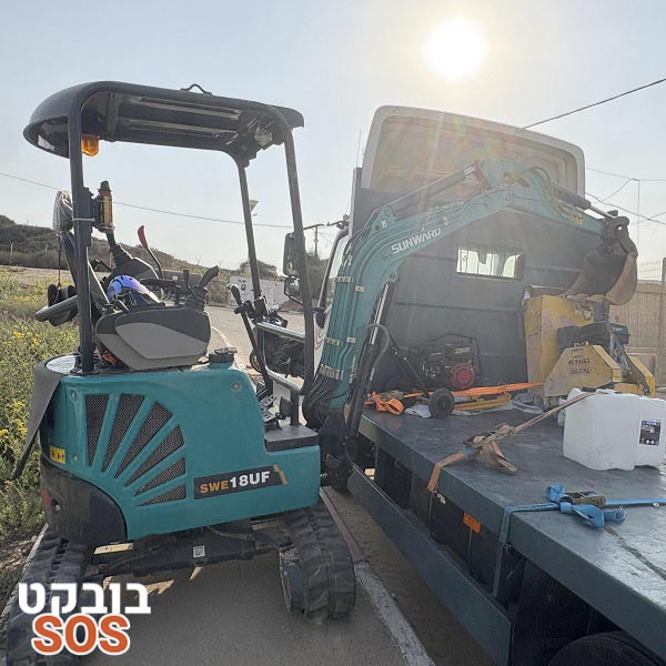 מיני מחפרון להשכרה עם וללא מפעיל